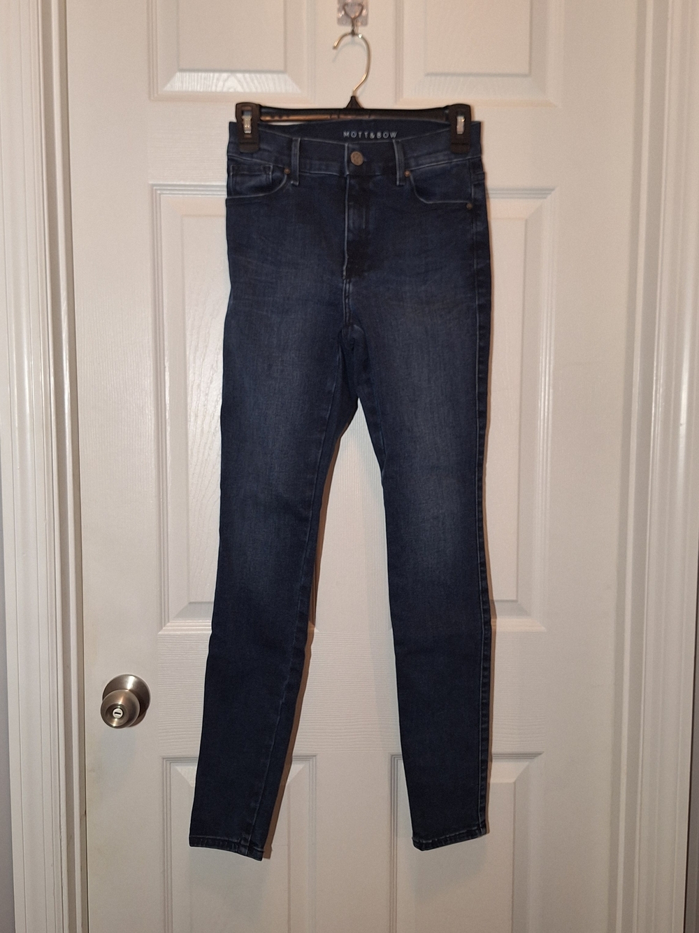 Mott & Bow Women’s Dark Indigo High-Rise Skinny Jeans